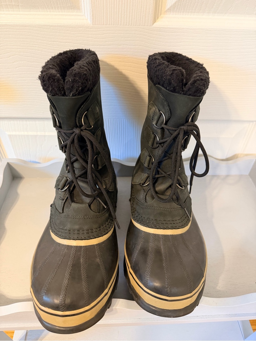 Sorel Men's Black Caribou Insulated Waterproof Winter Boots Size 9.5